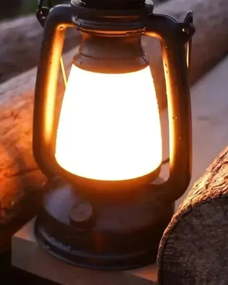 Lanterne rechargeable rétro
